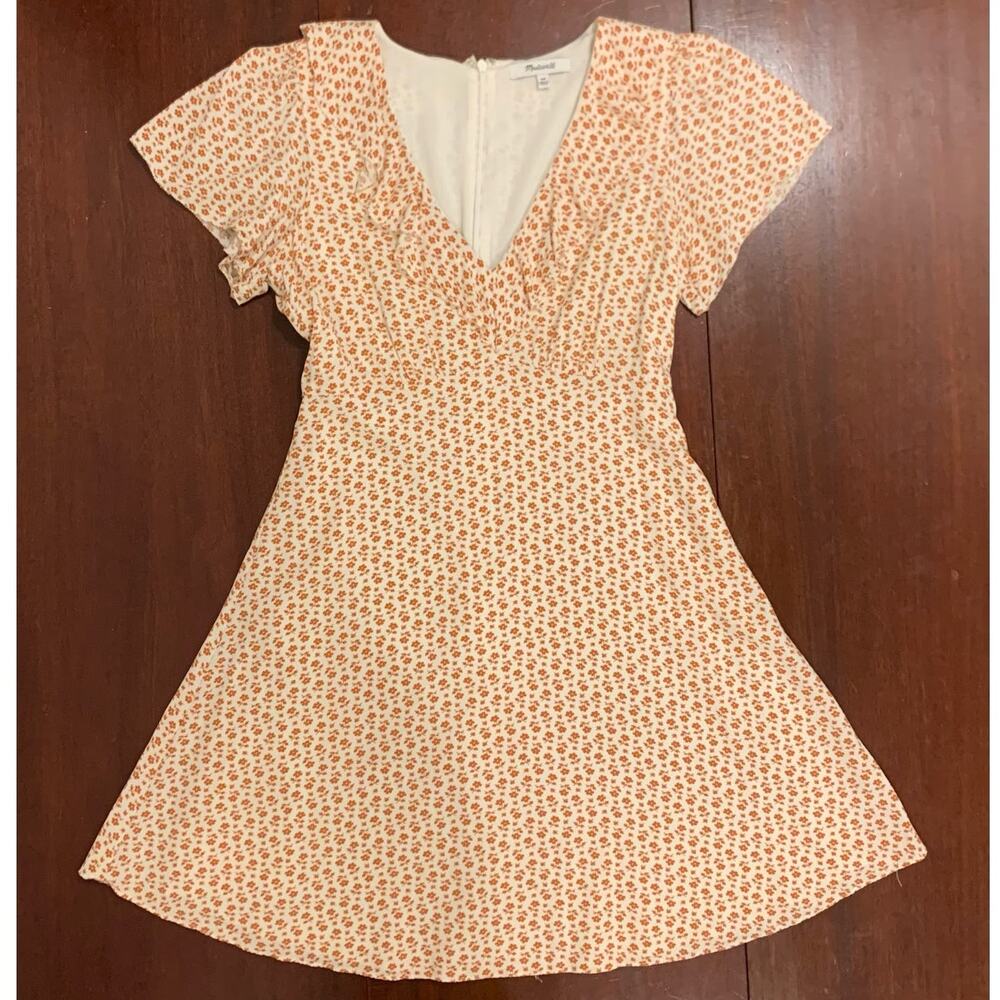 Madewell Ruffle Flutter-Sleeve Dress in Cutout Blooms - 00